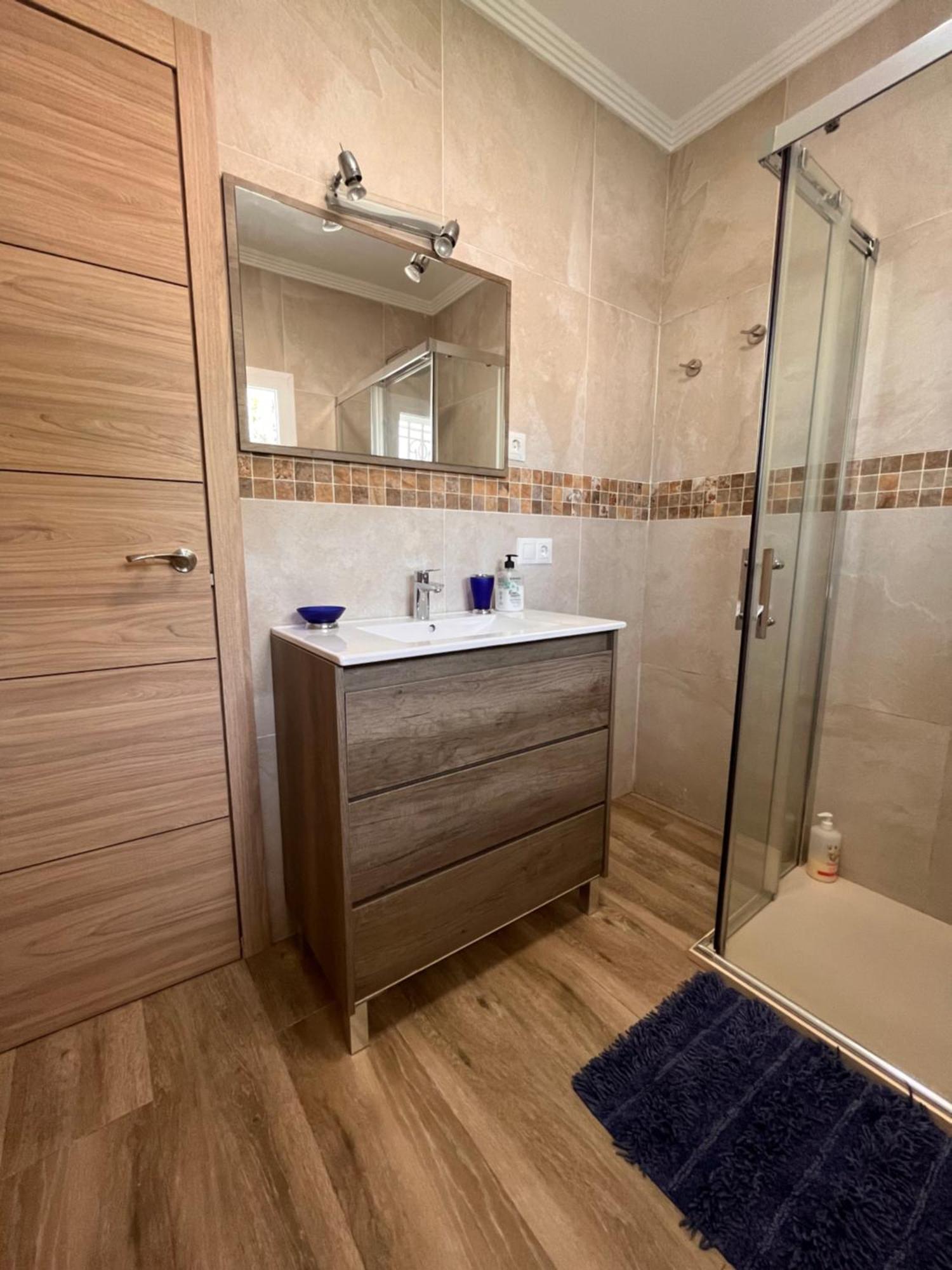 Apartamento En Monte Gibralfaro Piscina Compartida Malaga Exterior photo